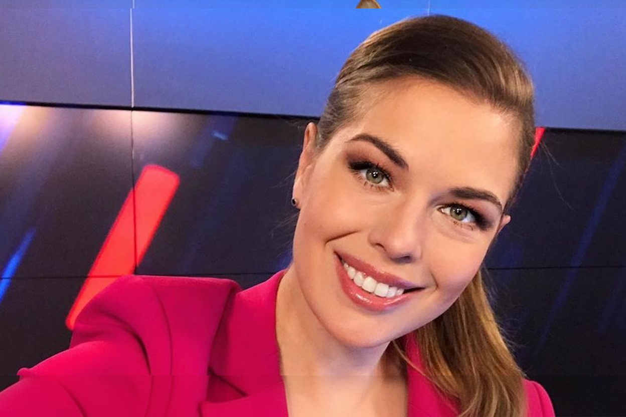 Исходное фото телеведущей до редактирования